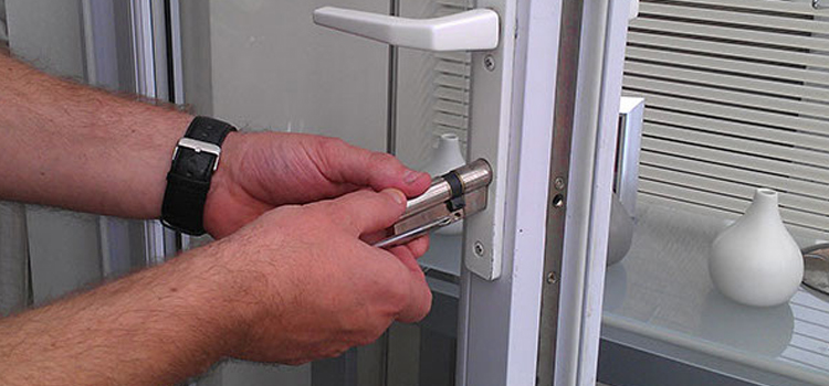 Commercial Door Lock Repair in Montebello